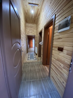 2 bedrooms, desk, free WiFi, bed sheets - Pervanoglu Dinlenme Tesisi Motel (Maçka)