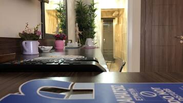 Fridge, microwave, coffee/tea maker, electric kettle