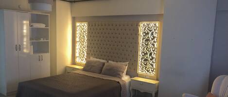 Premium bedding, individually decorated, individually furnished, desk