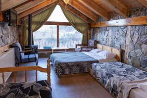 Panoramic Quadruple Room