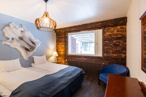 Family Apartment, Sauna | Blackout drapes, soundproofing, free WiFi, bed sheets - Hotel Metsähirvas (Rovaniemi)