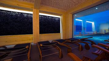 Behandlingsrom for par, badstue, boblebad, dampbad og kroppsbehandlinger