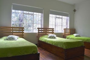 Triple Room (Bambu)