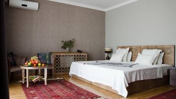Superior Junior Suite | In-room safe, desk, soundproofing, iron/ironing board