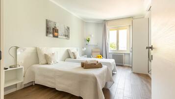 Apartment, 2 Bedrooms | 1 bedroom, premium bedding, iron/ironing board, free WiFi