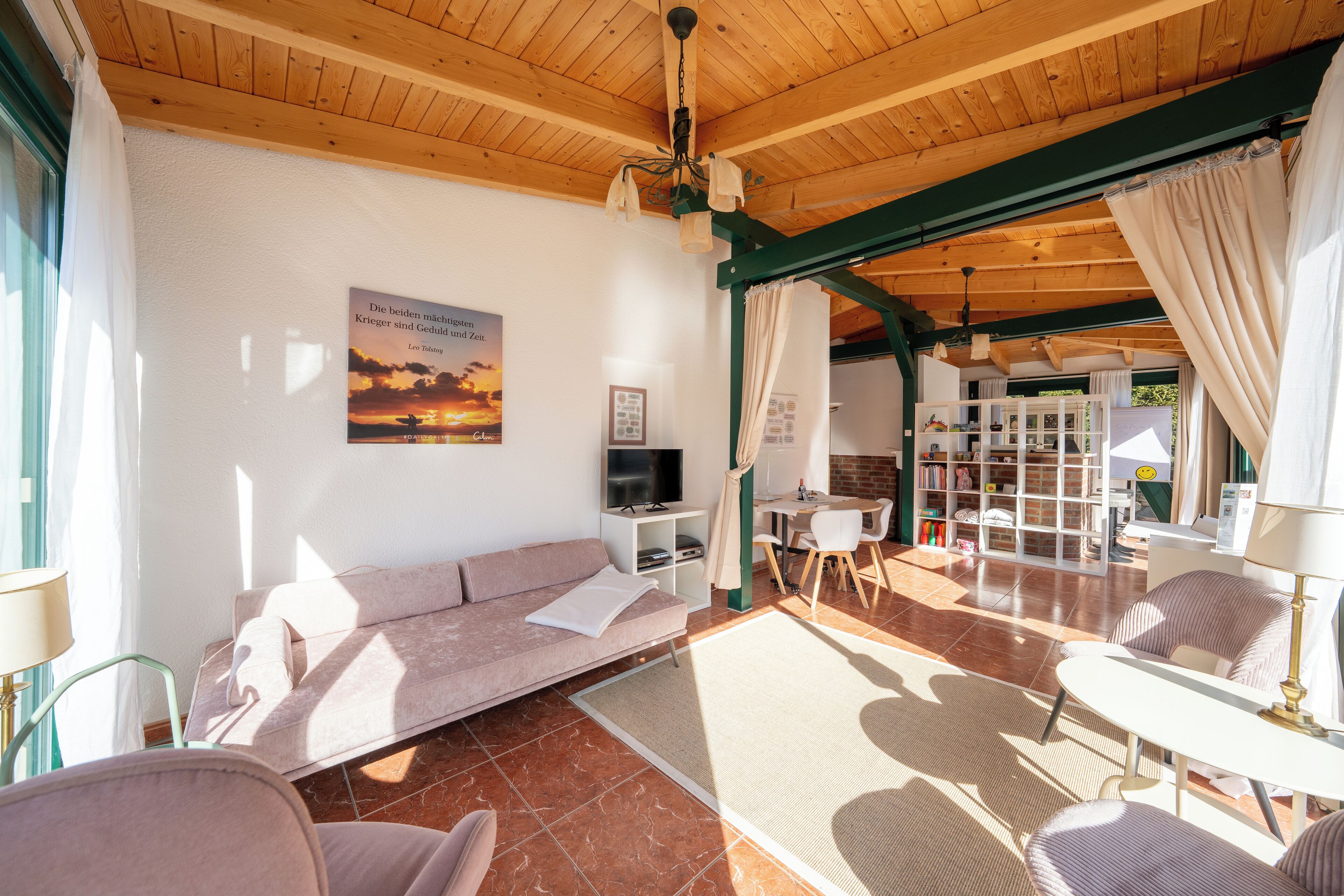 Deluxe-Studio, Strandnähe | Daunenbettdecken, Zimmersafe, individuell dekoriert