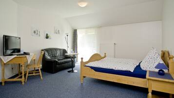 Schreibtisch, kostenlose Babybetten, Zustellbetten, kostenloses WLAN