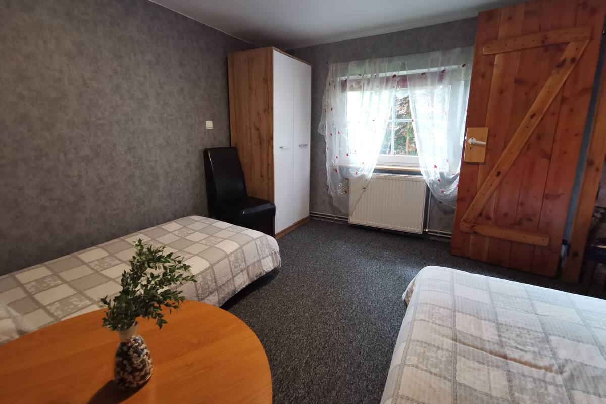 Estudio, varias camas, para no fumadores | 1 habitación, tabla de planchar con plancha, wifi gratis y ropa de cama