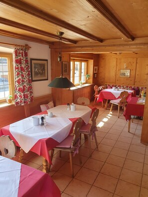 Breakfast area - Haus Kaiser (Rottach-Egern)