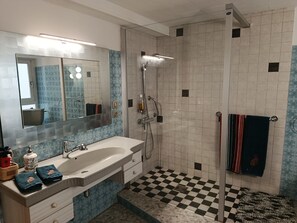 Double Room, 1 Double Bed, Non Smoking | Terrace/patio - Chambre D'hôtes les Myriades D'Or (Regny)
