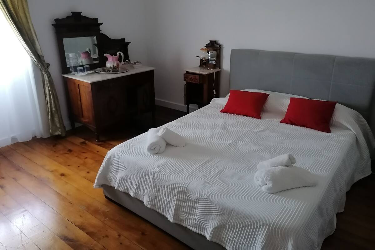 Blackout curtains, soundproofing, iron/ironing board, free rollaway beds