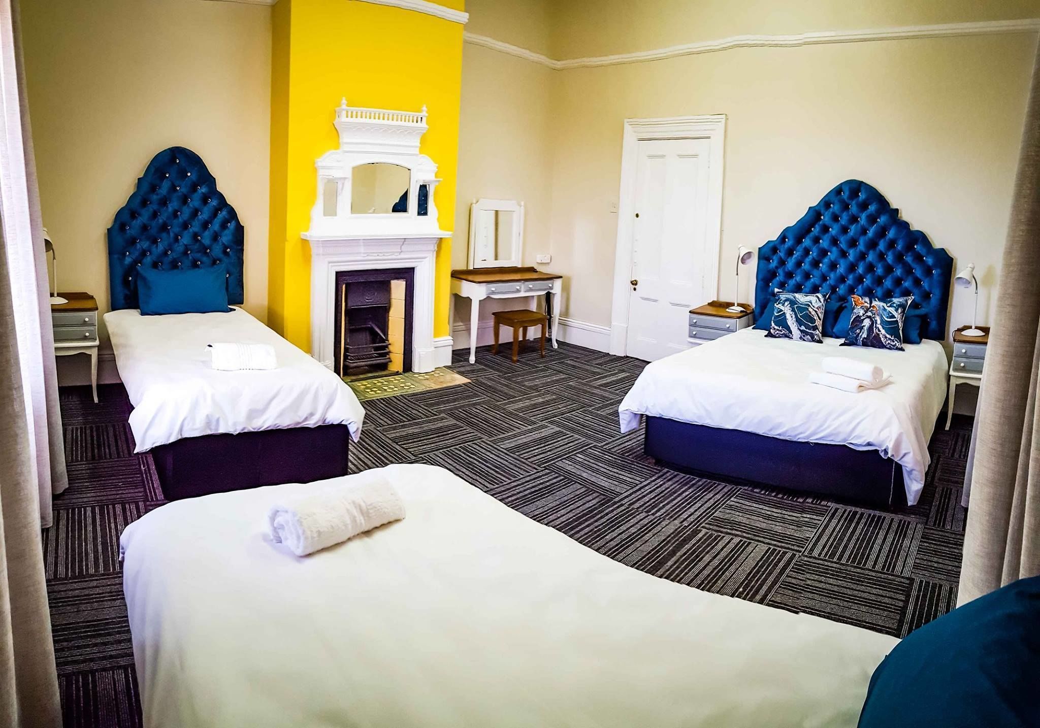 高級寝 具、客室ごとに異なるインテリア、ベッドシーツ