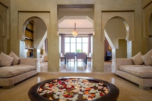 Flat-screen TV, fireplace, DVD player - Palmeraie Dar Atlas (Marrakech)
