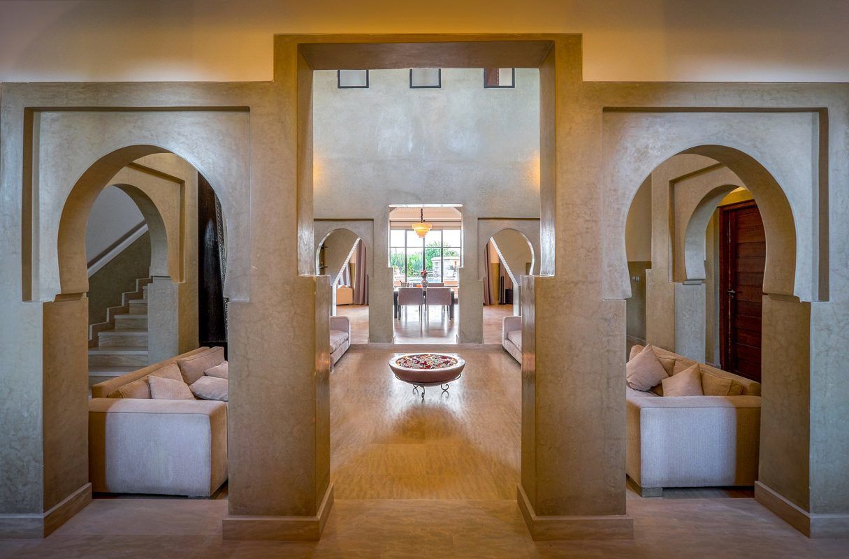 Luxury Villa, 6 Bedrooms (Med) | Ruang tamu | TV skrin rata, pendiangan, pemain DVD 