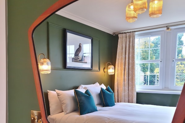 Colchones con pillow-top, decoración personalizada y muebles diferentes