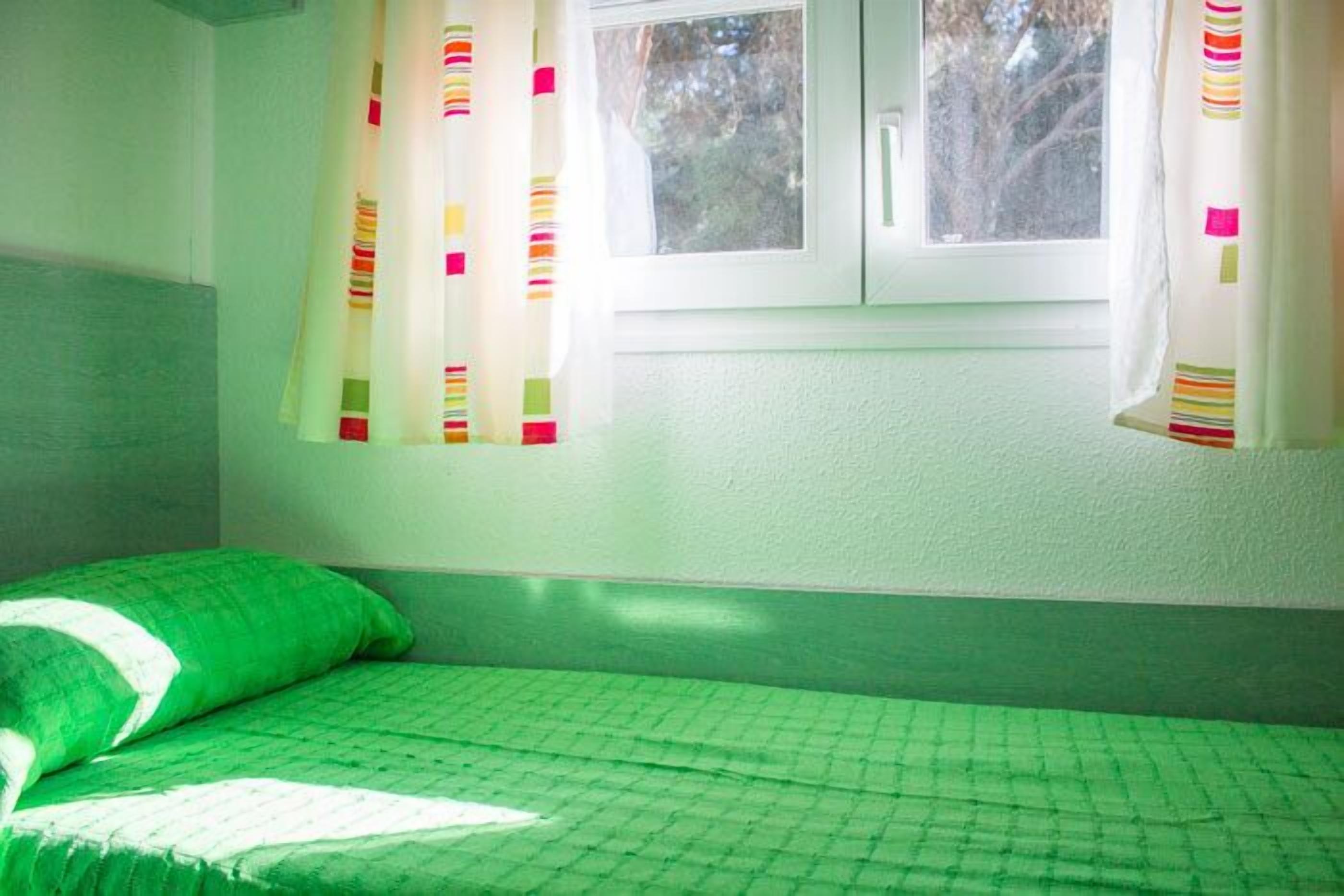 Truy cập Internet không dây (phụ phí) 