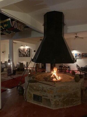 Interior - Sbai Palace (M'Hamid El Ghizlane)