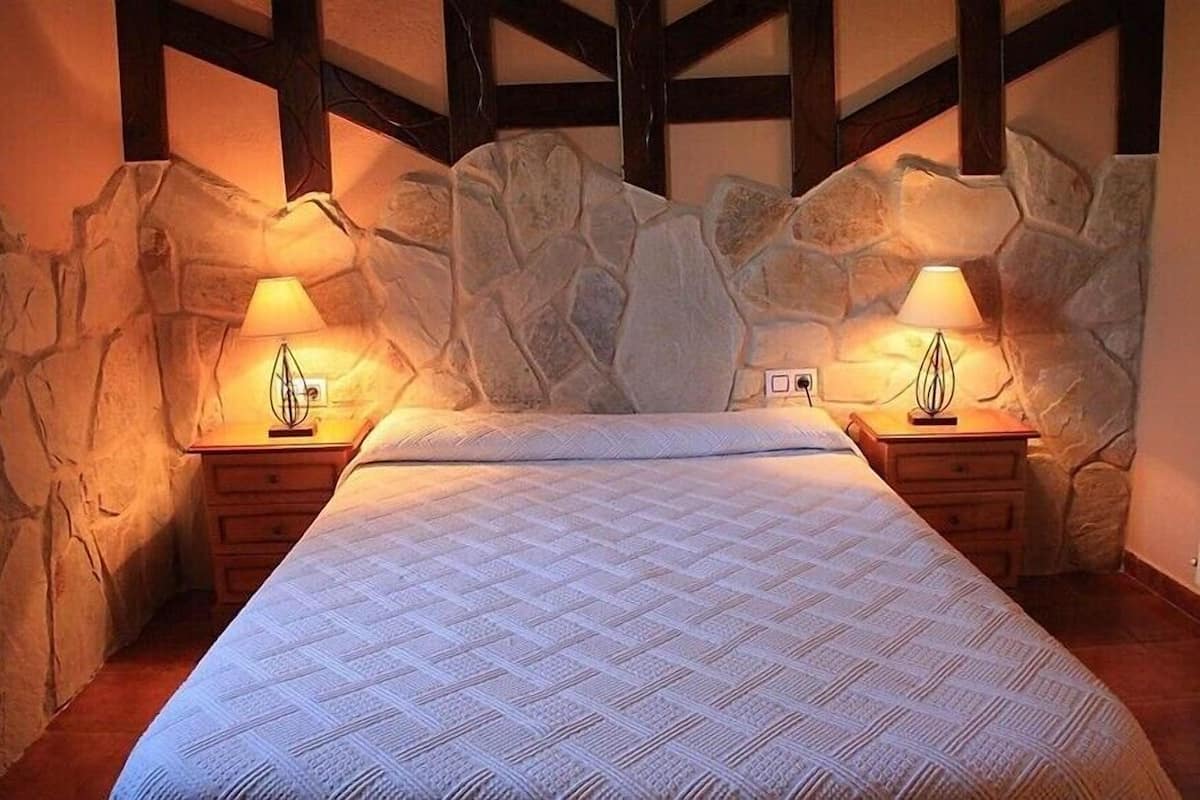 บังกะโล (6 people) | เตียงเสริม/เปล, ผ้าปูที่นอน