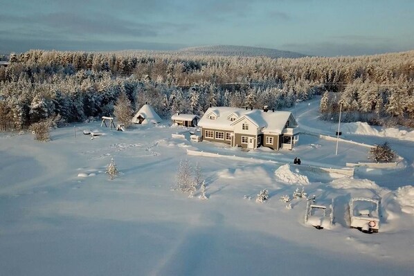 Lumi- ja hiihtourheilulajit