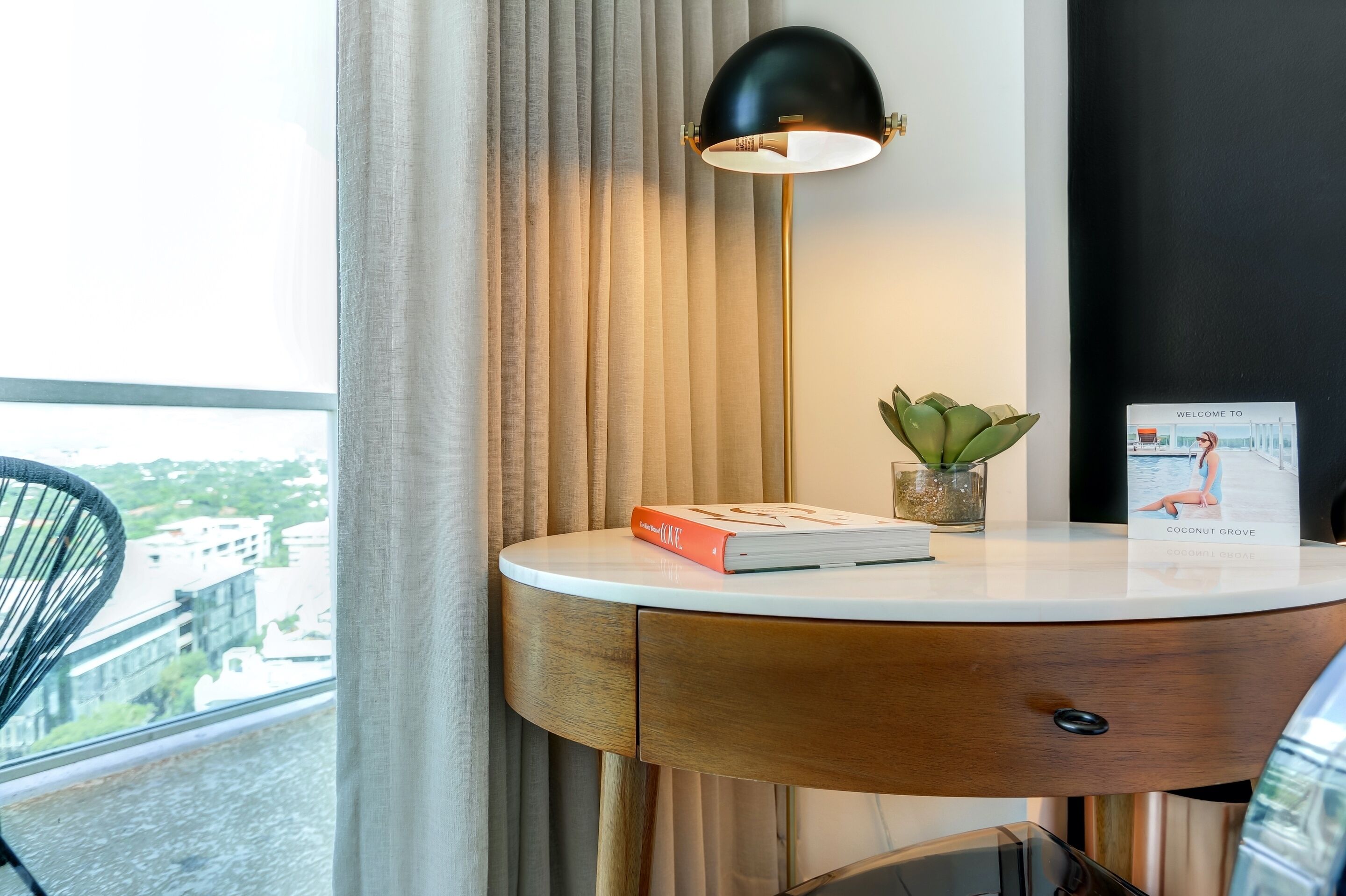 premium bedding, in-room safe, individually decorated