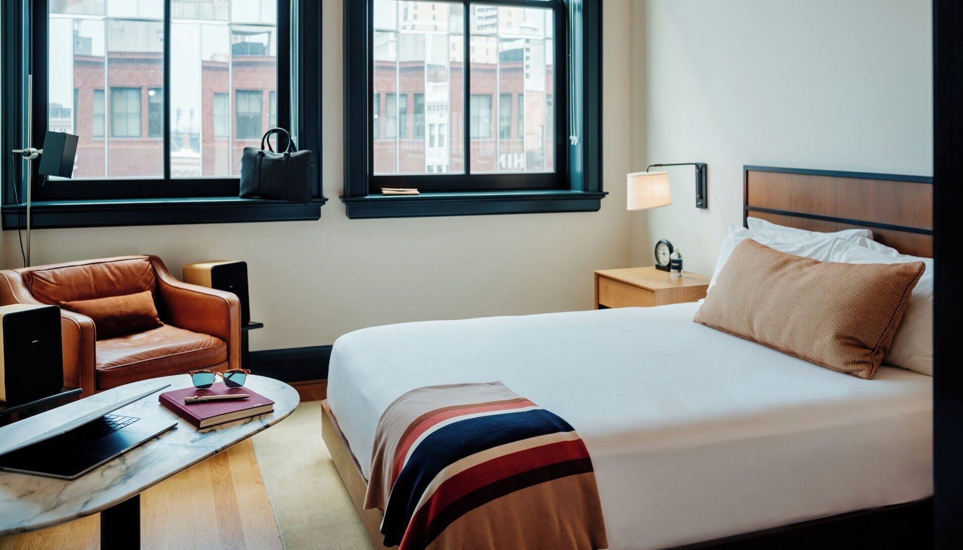 Frette Italian sheets, premium bedding, minibar, in-room safe