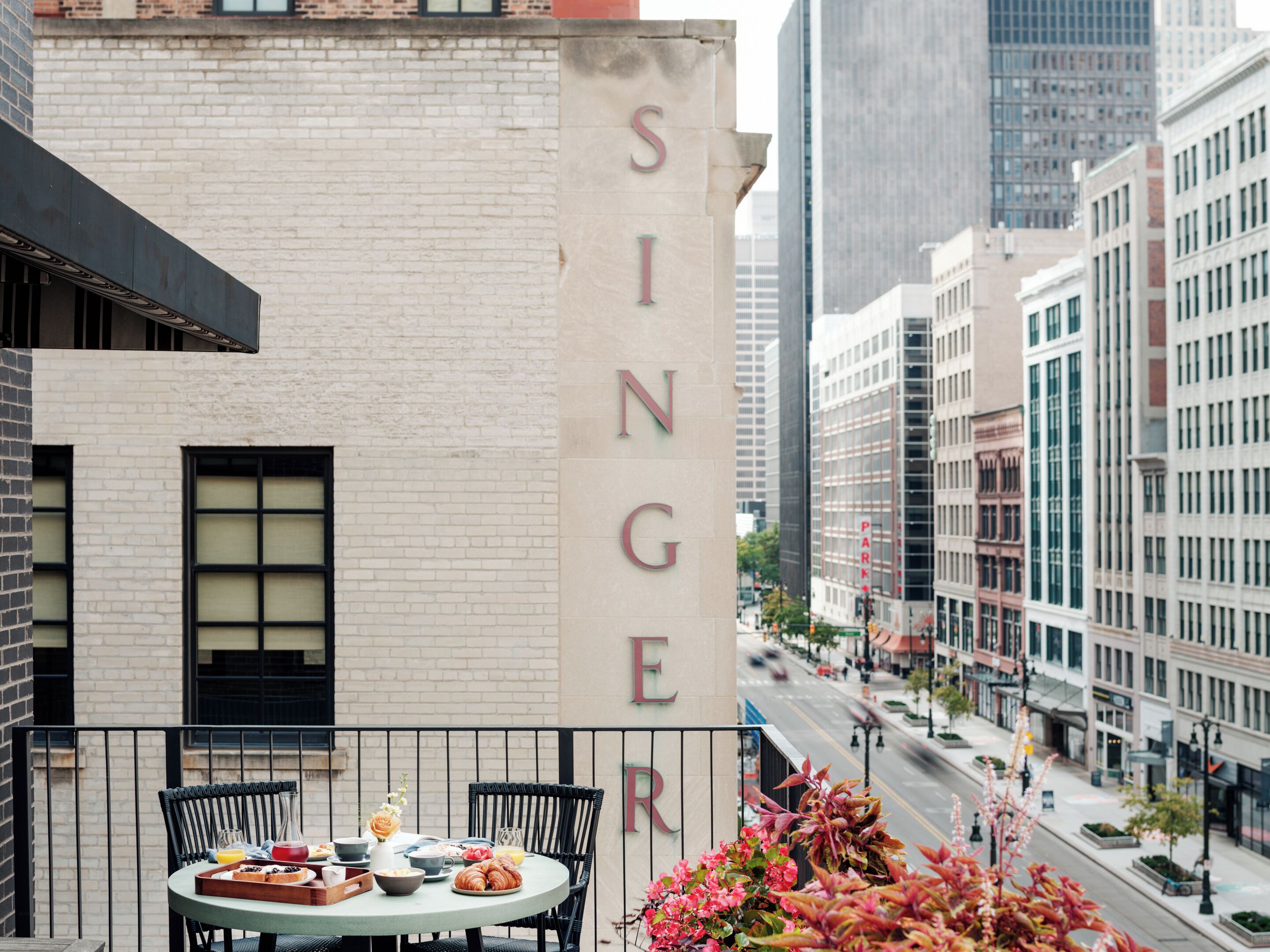 Suite, 1 très grand lit (Bedrock Penthouse)