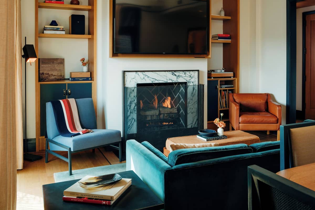 Suite (Argonite Penthouse)