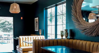 The Inn Hotel Lake Okoboji, an Ascend Collection Hotel