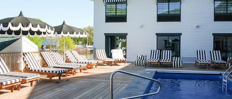 Seasonal outdoor pool, open 9:00 AM to 8:00 PM, cabanas (surcharge)