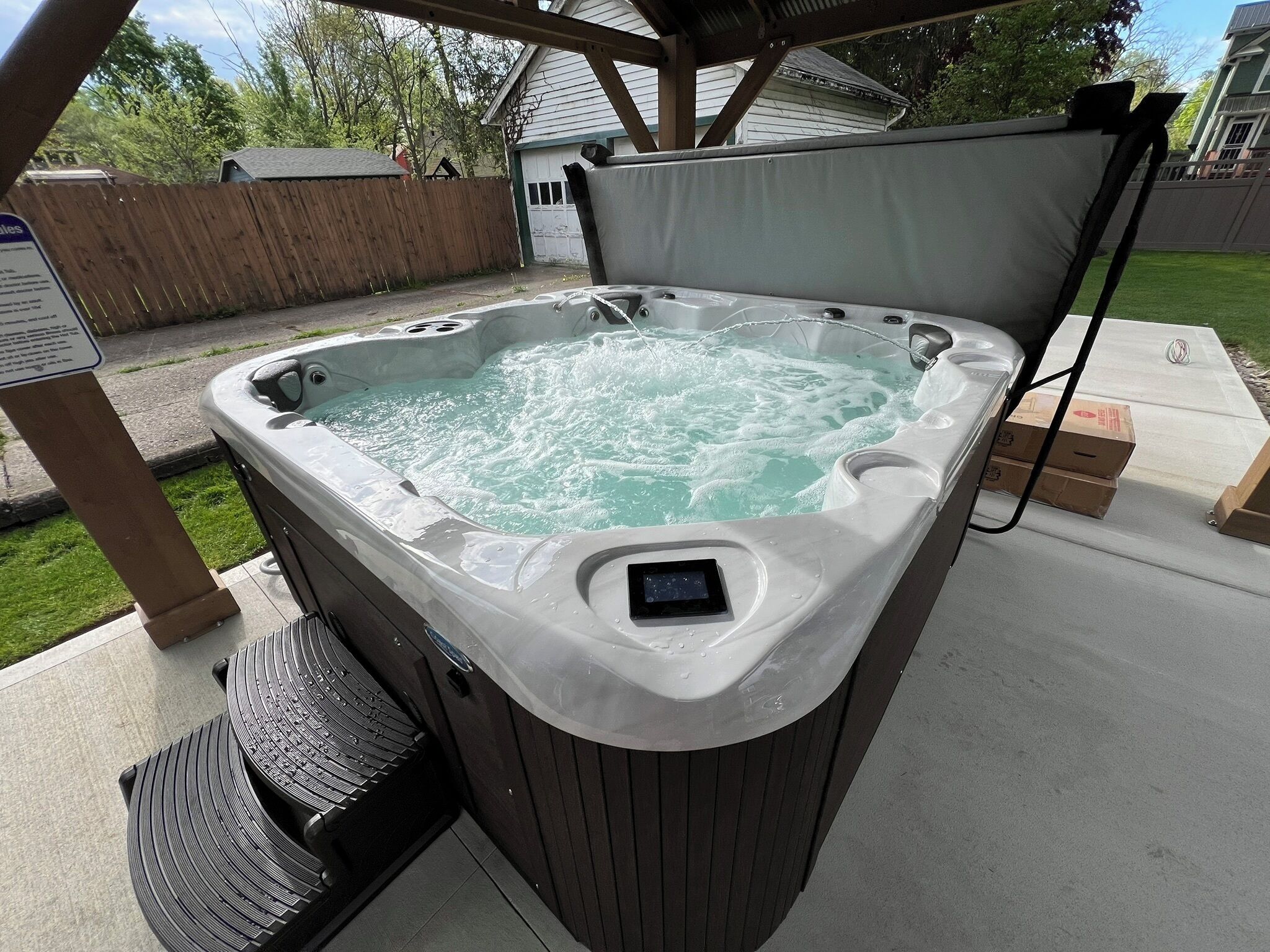 Baignoire à remous extérieure