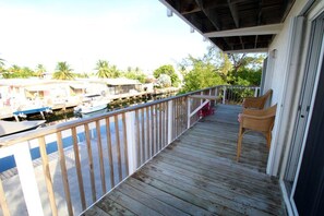 Room - Breezeway (Marathon)