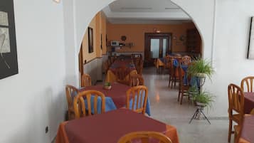 Aperto a pranzo e cena