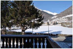 Double Room, 1 Double Bed, Non Smoking (1) | Balcony view