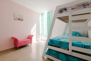 Family House, 2 Bedrooms, Non Smoking, Hot Tub | 2 bedrooms, iron/ironing board, free WiFi, bed sheets
