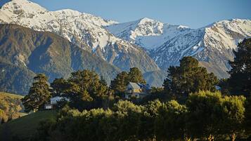 Panoramic House, 3 Bedrooms, Mountain View, Sea Facing | Front of property