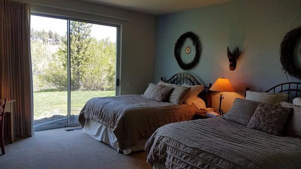 3 室のベッドルーム