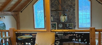 WILLOW RUN LODGE an Authentic Timber Frame Cabin on private 35 acres with river