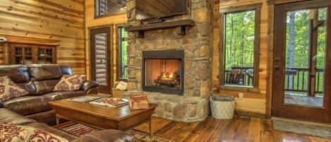 Télévision, cheminée