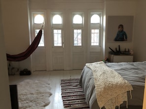 4 habitaciones, wifi y ropa de cama