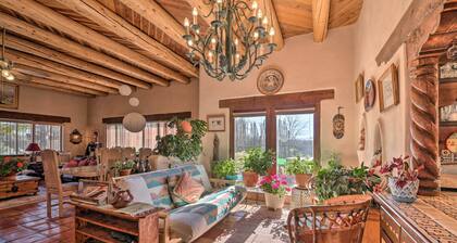 5 Mi to Taos Plaza: Eclectic 'Casa de la Luz' Home