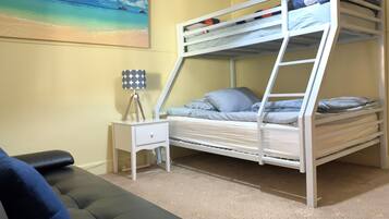 4 chambres, bureau, fer et planche Ă repasser, Wi-Fi gratuit