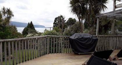 Fisherman's Retreat on Lake Tarawera