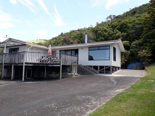 Fisherman's Retreat on Lake Tarawera