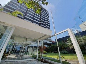 Exterior detail - LUXURY OCEANFRONT LARCOMAR MIRAFLORES (Miraflores)