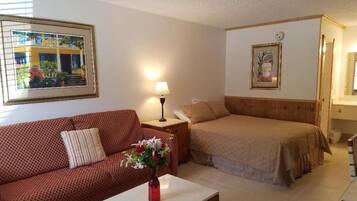 Premium bedding, pillow-top beds, in-room safe, iron/ironing board