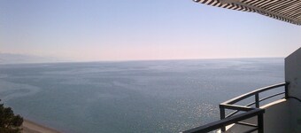 Apartment on Tamar Mefe str. 138