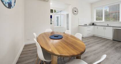 Flinders Cottage - Hobart