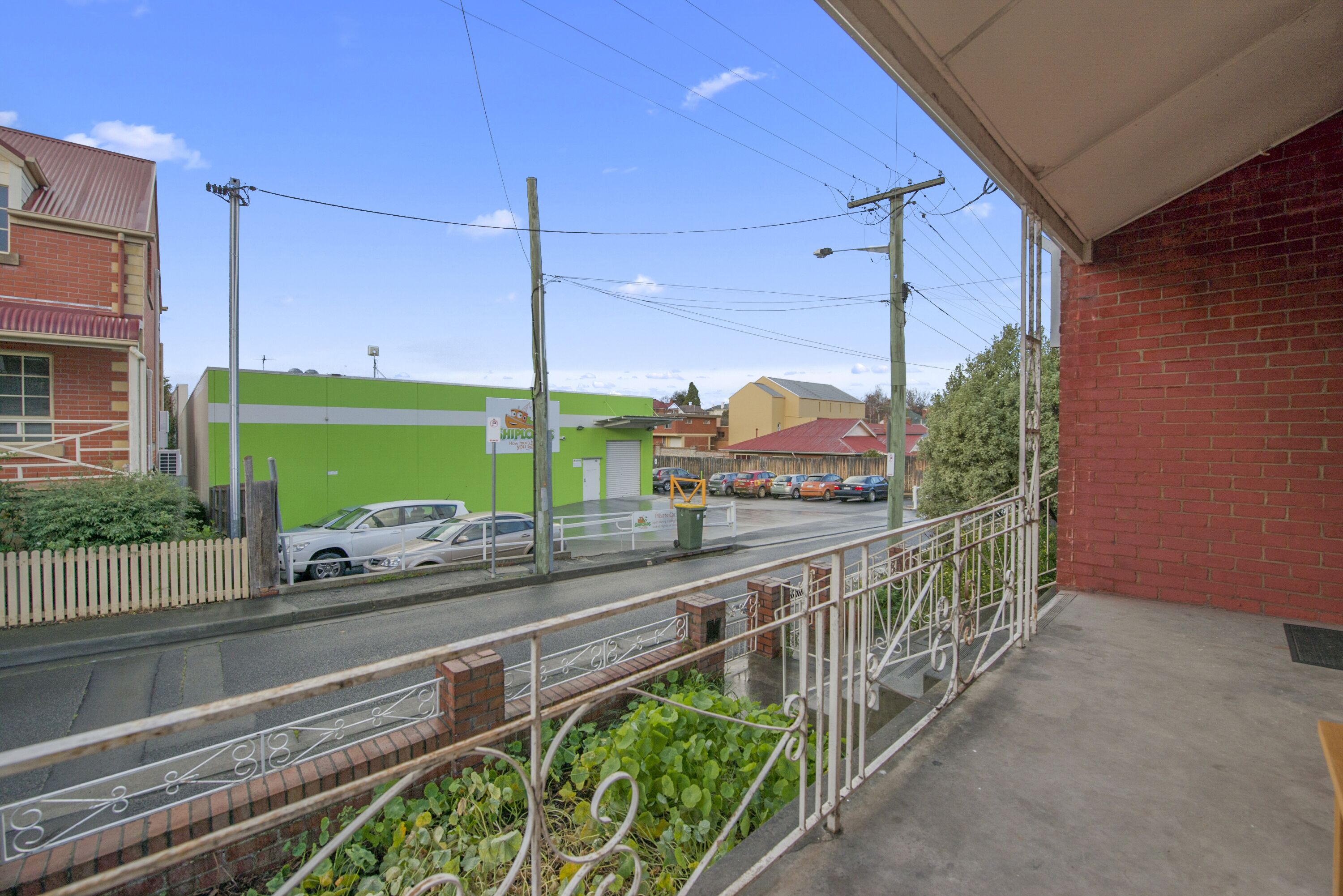 Flinders Cottage - Hobart — image 2