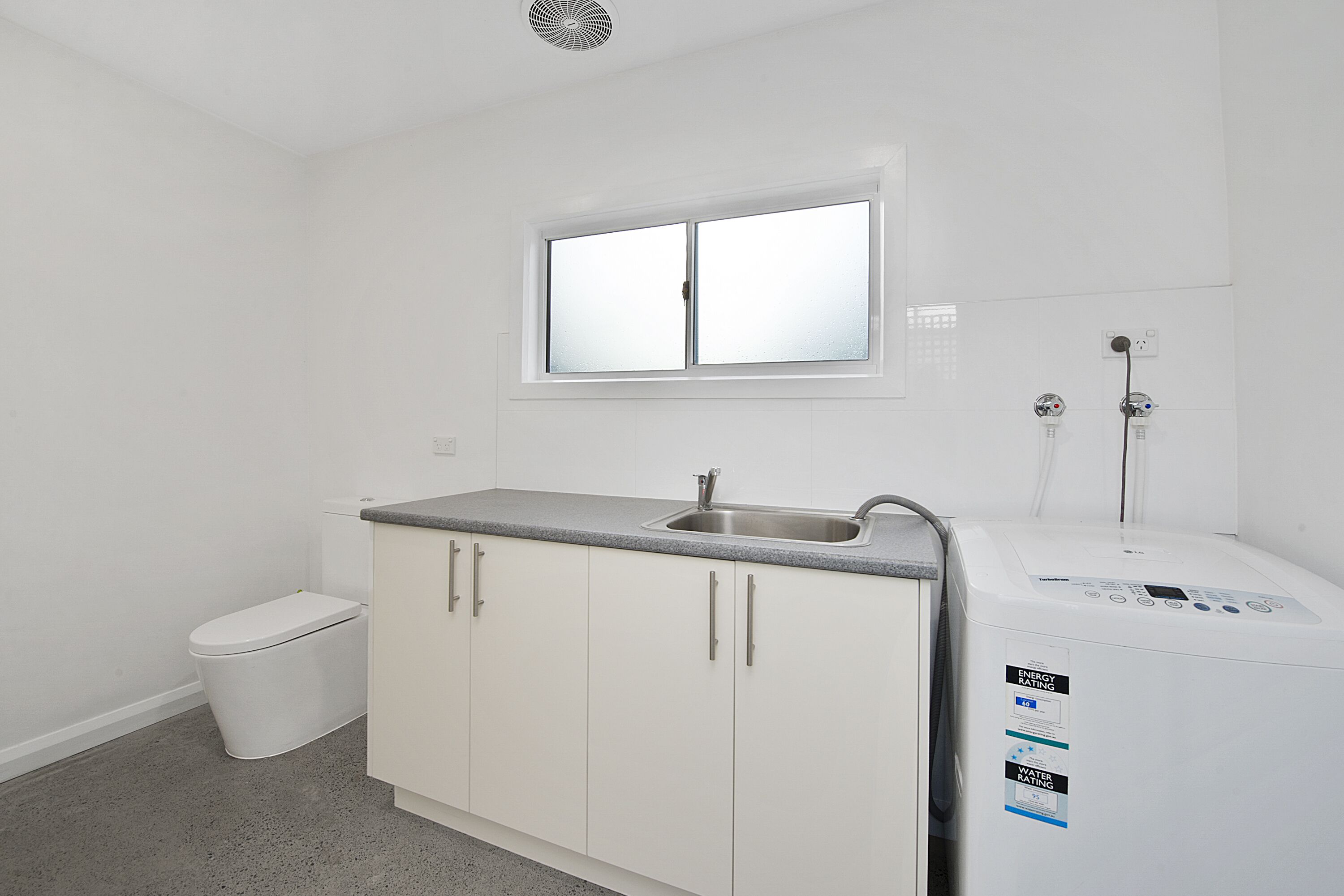 Flinders Cottage - Hobart — image 12