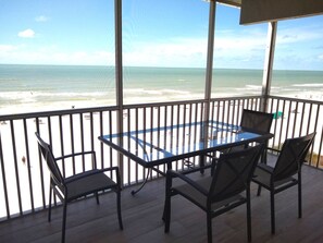 Outdoor dining - Beach Front Condo on Crescent Beach (Sarasota)
